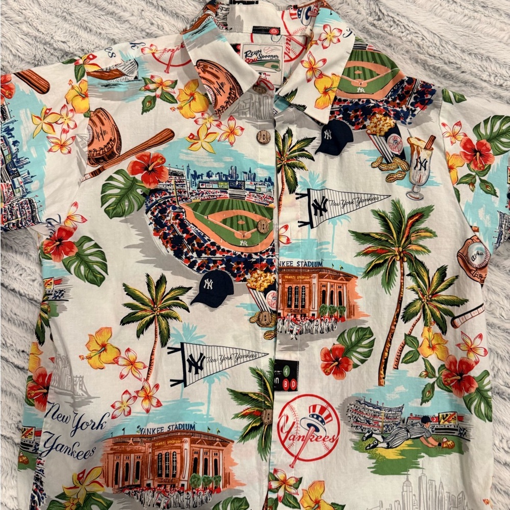 Reyn Spooner New York Yankees Floral Baseball Button-Up Shirt - White/Multi